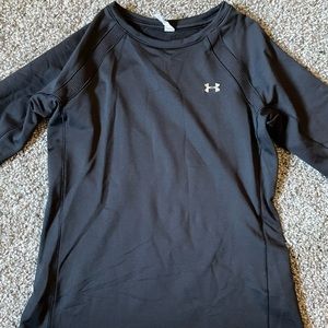 Under Armour cold gear crew neck size small